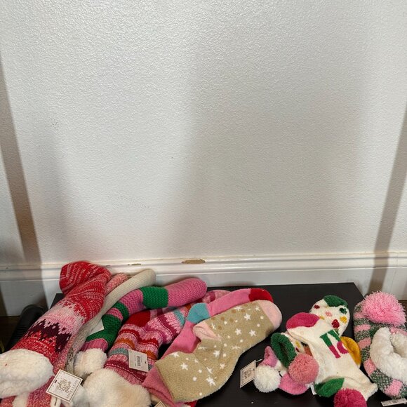 Shiraleah Mismatched Mixed Sock Christmas Bundle - Picture 11 of 15